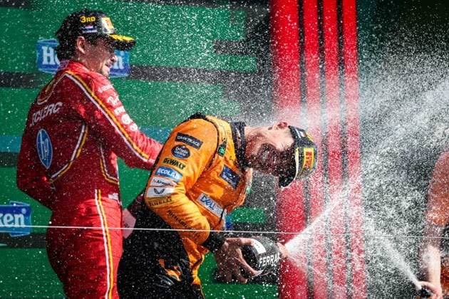 NORRIS Lando (gbr), McLaren F1 Team MCL38, portrait, podium, during the Formula 1 Heineken Dutch Grand Prix 2024, 15th round of the 2024 Formula One World Championship, WM, Weltmeisterschaft from August 23 to 25, 2024 on the Circuit Zandvoort, in Zandvoort, Netherlands - F1 - DUTCH GRAND PRIX 2024 DPPI Panoramic 240825_R15_OLANDA_DP_FG0O9982