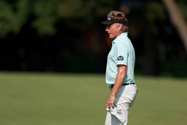 The Ally Challenge GRAND BLANC,MICHIGAN-AUGUST 25: Bernhard Langer of Germany walks after retrieving his ball, having made his shot from the fairway into the 1st hole during the final round of The Ally Challenge presented by McLaren at Warwick Hills Golf & Country Club, Grand Blanc, MI, USA Sunday, August 25, 2024. Grand Blanc Michigan United States  Copyright: xAmyxLemusx originalFilename:lemus-theallyc240825_npGqc.jpg