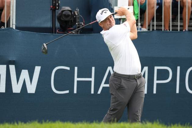 CASTLE ROCK, CO - AUGUST 25: PGA, Golf Herren golfer Alex Noren plays his tee shot on the first hole during the final round of the PGA FedExCup BMW Championship on August 25th, 2024, at Castle Pines Golf Club in Castle Rock, Colorado. (Photo by Brian Spurlock Icon Sportswire) GOLF: AUG 25 PGA FedExCup Playoffs - BMW Championship EDITORIAL USE ONLY Icon24082521