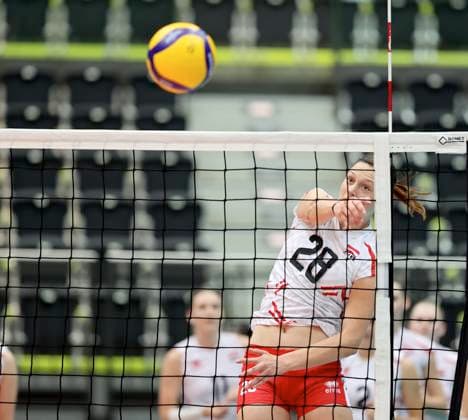 VOLLEYBALL - CEV EuroVolley 2026 qualification SCHWECHAT,AUSTRIA,25.AUG.24 - VOLLEYBALL - CEV EuroVolley 2026, ladies, qualification, OEVV international match, Länderspiel, Nationalmannschaft Austria vs Greece. Image shows Ursula Ehrhart (AUT).  GEPAxpictures xHansxOberlaender