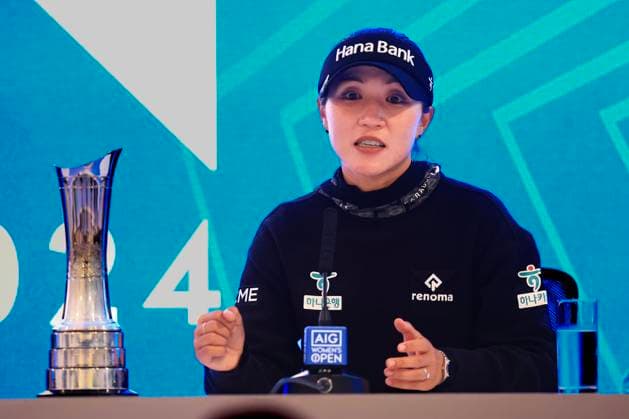 25th August 2024; Old Course at St Andrews, St Andrews, Fife, Scotland; AIG Womens Open Golf, Final Round; Lydia Ko of New Zealand speaks to the media with the AIG Womens Open trophy after her round of 69 had secured the win  ActionPlus12686260 DavidxYoung