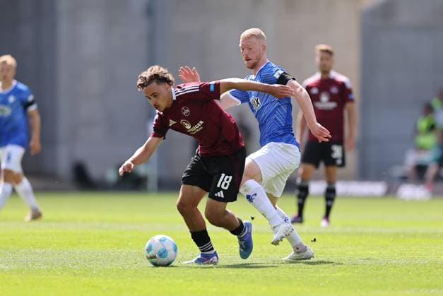 25 08 2024, xdcx, Soccer 2 Bundesliga, SV Darmstadt 98 1 FC Nürnberg, emonline, emspor, despor, v l , Rafael Lubach 1 FC Nürnberg , Kai Klefisch SV Darmstadt 98 DFL DFB REGULATIONS PROHIBIT ANY USE OF PHOTOGRAPHS AS IMAGE SEQUENCES AND OR QUASI VIDEO Copyright: HMBxMedia Claus