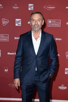 Thomas Doll arriving at the SPORT BILD Award ceremony on 26 08 2024 at the Fischauktionshalle in Hamburg