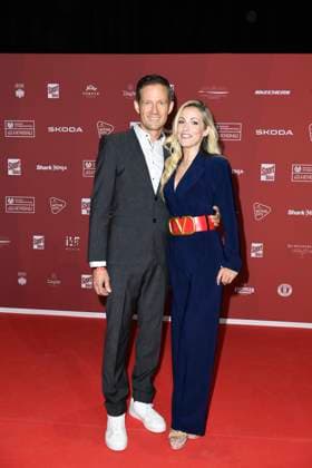 Andrea Kaiser with husband Sebastien Ogier on arrival at the SPORT BILD Award ceremony on 26 08 2024 at the Fischauktionshalle in Hamburg