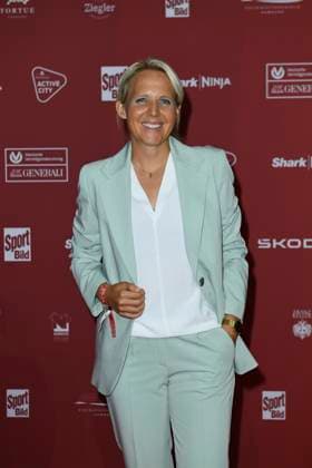 Friederike Kromp, head coach of the U20 womens team, arriving at the SPORT BILD Award ceremony on 26 August 2024 at the Fischauktionshalle in Hamburg