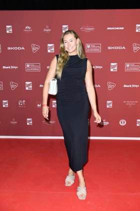 Laura Nolte Olympic champion in two-man bobsleigh on arrival at the SPORT BILD Award ceremony on 26 08 2024 in the Fischauktionshalle in Hamburg