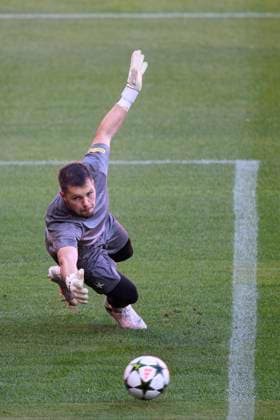 Goalie of Slavia Prague Ales Mandous in action during training session prior to Champions League 4th qualifying round return match Slavia Prague vs OSC Lille in Prague, Czech Republic, August 27, 2024. (CTKxPhoto MichalxKamaryt) CTKPhotoP2024082706068  CTKPhotoP2024082706068