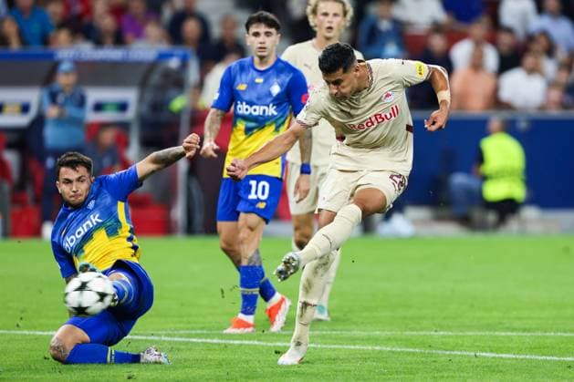 SOCCER - UEFA CL, RBS vs Kyiv SALZBURG,AUSTRIA,27.AUG.24 - SOCCER - UEFA Champions League, qualification, Red Bull Salzburg vs FC Dynamo Kyiv. Image shows Vladyslav Dubinchak (Kyiv) and Adam Daghim (RBS).  GEPAxpictures xMathiasxMandl