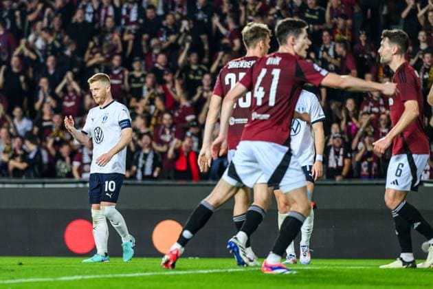 240827 Anders Christiansen of Malmö FF looks dejected during the UEFA Champions League football match between Sparta Prague and Malmö FF on August 27, 2024 in Prague Photo Mathilda Ahlberg BILDBYRAN kod MA MA0710 fotboll football soccer fotball champions league sparta prag malmö ff bbeng bbauto depp  Copyright: MATHILDAxAHLBERG BB240827MA080