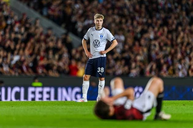 240827 Hugo Bolin of Malmö FF looks dejected during the UEFA Champions League football match between Sparta Prague and Malmö FF on August 27, 2024 in Prague Photo Mathilda Ahlberg BILDBYRAN kod MA MA0710 fotboll football soccer fotball champions league sparta prag malmö ff bbeng bbauto depp  Copyright: MATHILDAxAHLBERG BB240827MA139