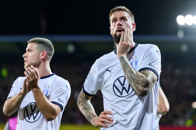 240827 Pontus Jansson of Malmö FF looks dejected during the UEFA Champions League football match between Sparta Prague and Malmö FF on August 27, 2024 in Prague Photo Mathilda Ahlberg BILDBYRAN kod MA MA0710 fotboll football soccer fotball champions league sparta prag malmö ff bbeng bbauto depp  Copyright: MATHILDAxAHLBERG BB240827MA155
