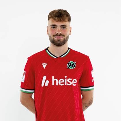 Kolja Oudenne, Hannover 96 Portrait appointment Season 2024 2025 2 BL Bundesliga Copyright Hannover 96 Lars Kaletta Football GER Portrait Introduction Presentation Press appointment Headshot Headshots xptt Poolfoto Hannover 96 Lars Kaletta ,EDITORIAL USE ONLY