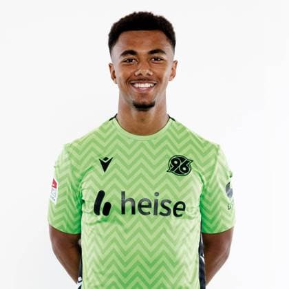 Goalkeeper Leon Oumar Change, Hannover 96 portrait appointment Season 2024 2025 2 BL Bundesliga Copyright Hannover 96 Lars Kaletta Fussball GER Portrait Presentation Press appointment Headshot Headshots xptt Poolfoto Hannover 96 Lars Kaletta ,EDITORIAL USE ONLY