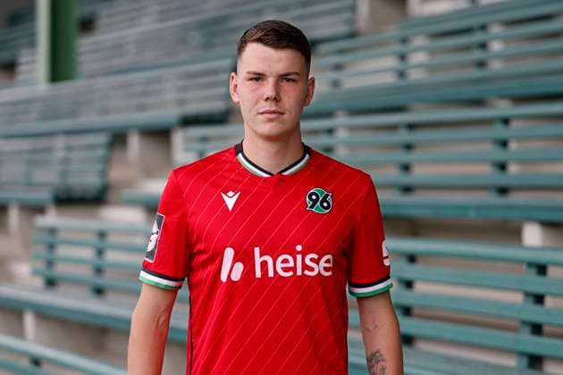 Jayson Videira Pereira, Hannover 96 II U23 U 23, Portrait appointment Season 2024 2025 3 Liga Copyright Hannover 96 Lars Kaletta Fußball GER Portrait Presentation Press appointment Headshot Headshots xptt Poolfoto Hannover 96 Lars Kaletta ,EDITORIAL USE ONLY
