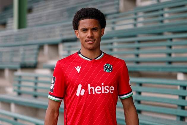 Jeremie Niklaus, Hannover 96 II U23 U 23, portrait appointment season 2024 2025 3 Liga Copyright Hannover 96 Lars Kaletta Fussball GER portrait introduction presentation press appointment headshot headshots xptt Poolfoto Hannover 96 Lars Kaletta ,EDITORIAL USE ONLY