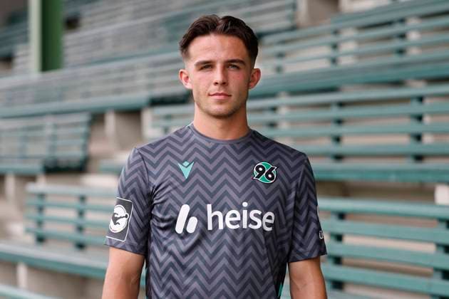 Goalkeeper Luca Joel Grimpe, Hannover 96 II U23 U 23, Portrait appointment Season 2024 2025 3 Liga Copyright Hannover 96 Lars Kaletta Fußball GER Portrait Presentation Press appointment Headshot Headshots xptt Poolfoto Hannover 96 Lars Kaletta ,EDITORIAL USE ONLY