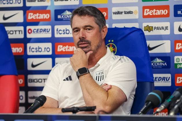 SOCCER - UEFA EL, Bukarest vs LASK BUCHAREST,ROMANIA,28.AUG.24 - SOCCER - UEFA Europa League, qualification, FCSB Bukarest vs Linzer ASK, preview, press conference, PK, Pressekonferenz LASK. Image shows head coach Thomas Darazs (LASK).  GEPAxpictures xManuelxBinder