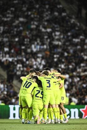 Qarabag v GNK Dinamo Zagreb - UEFA Champions Qualifying Play-Off: Second Leg BAKU, AZERBAIJAN - AUGUST 28: Marko Pjaca of Dinamo Zagreb celebrate with his teammates after scoring during the UEFA Champions Qualifying Play-Off Second Leg match between Qarabag and GNK Dinamo Zagreb at Tofiq Bahramov Stadium on August 28, 2024 in Baku, Azerbaijan.  MarkoxLukunic PIXSELL