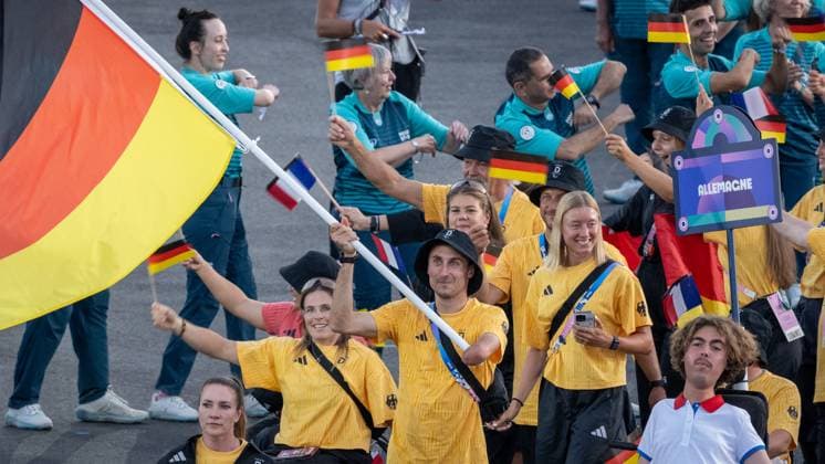Sport Themen der Woche KW35 Sport Bilder des Tages Para Swimming - Paris 2024 Summer Paralympics Games: Day 0 PARIS, FRANCE - AUGUST 28: Opening Ceremony of the 2024 Summer Paralympic Games Martin Schulz, Edina Mueller