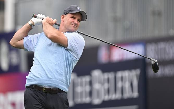 Andrew Strauss on the 1st tee Betfred British Masters 2024, Pro-Am, Golf, The Belfry, Sutton Coldfield, UK - 28 Aug 2024  Copyright: xGreigxCowie Shutterstockx 14672195en