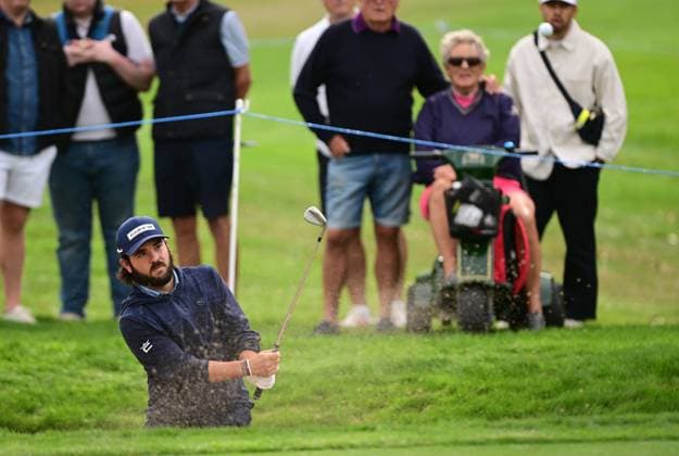 Angel Hidalgo out of a bunker on the 11th Green Betfred British Masters 2024, Day One, Golf, The Belfry, Sutton Coldfield, UK - 29 Aug 2024  Copyright: xGreigxCowie Shutterstockx 14672246t