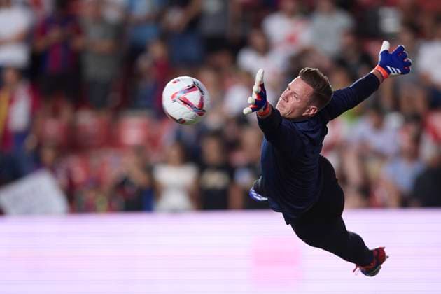 Marc Andre ter Stegen FC Barcelona warming up, LaLiga, Rayo Vallecano v FC Barcelona, Campo de Futbol de Vallecas, 27 08 2024, Madrid, Spainen Defodi 071 RAYFCB20240827 016 Defodi-071