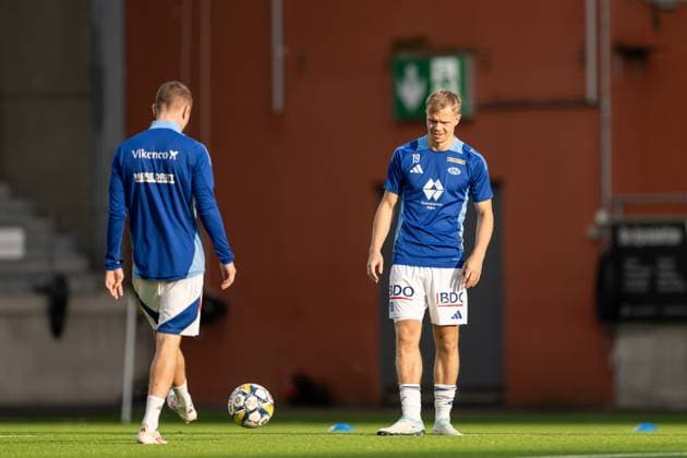 240829 Eirik Haugan of Molde during warmup ahead off the UEFA Europa League playoff between Elfsborg and Molde on August 29, 2024 in Boras Photo Jörgen Jarnberger BILDBYRAN COP 112 JJ0394 fotboll football soccer fotball uefa europa league playoff elfsborg molde bbeng  Copyright: JÖRGENxJARNBERGER BB240829JJ012
