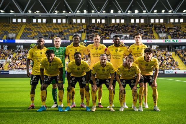 240829 The players of Elfsborg pose for a team group photo ahead of the UEFA Europa League playoff between Elfsborg and Molde on August 29, 2024 in Boras Photo Jörgen Jarnberger BILDBYRAN COP 112 JJ0394 fotboll football soccer fotball uefa europa league playoff elfsborg molde bbeng  Copyright: JÖRGENxJARNBERGER BB240829JJ014