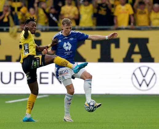 BORAS, SWEDEN 20240829 Elfsborgs Jalal Abdullai against Moldes Anders Hagelskjär during Thursdays Europa League qualifier between IF Elfsborg and Molde FK at Boras Arena BORAS SWEDEN x9200x  Copyright: xAdamxIhse TTx KVAL EUROPA LEAUE ELFSBORG-MOLDE