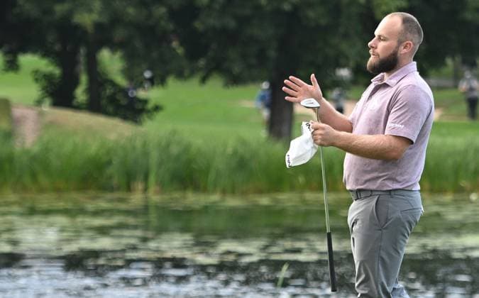 Tyrrell Hatton on the 18th Green has a bit of a moan about his final putt Betfred British Masters 2024, Day One, Golf, The Belfry, Sutton Coldfield, UK - 29 Aug 2024  Copyright: xGreigxCowie Shutterstockx 14672246ec