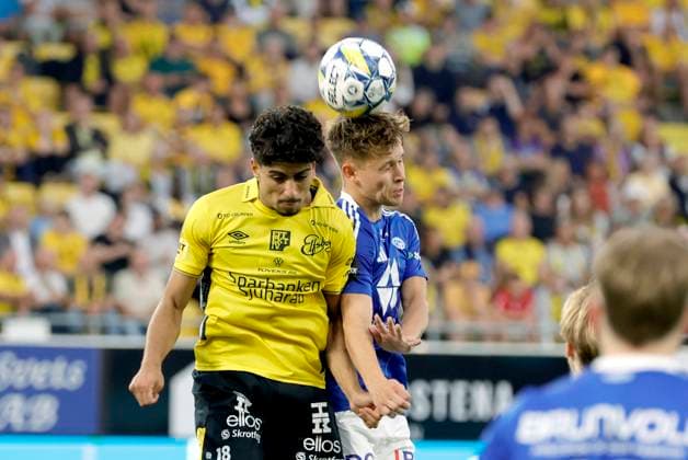 BORAS, SWEDEN 20240829 Elfsborgs Ahmed Qasem in a header against Moldes Mads Enggard during Thursdays Europa League qualifier between IF Elfsborg and Molde FK at Boras Arena BORAS SWEDEN x9200x  Copyright: xAdamxIhse TTx KVAL EUROPA LEAUE ELFSBORG-MOLDE