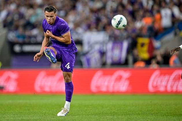 RSC Anderlecht v FC Dinamo Minsk - UEFA Europa League Play-off ANDERLECHT, BELGIUM - AUGUST 29 : Simic Jan-Carlo defender of RSC Anderlecht during the UEFA Europa League Qualifiers Play-off 2nd leg match between RSC Anderlecht and FC Dinamo Minsk on August 29, 2024 in Anderlecht, Belgium, 29 08 2024 Anderlecht Belgium  Copyright: xSesx