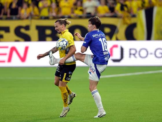 BORAS, SWEDEN 20240829 Elfsborgs Niklas Hult against Moldes Emil Breivik during Thursdays Europa League qualifier between IF Elfsborg and Molde FK at Boras Arena BORAS SWEDEN x9200x  Copyright: xAdamxIhse TTx KVAL EUROPA LEAUE ELFSBORG-MOLDE