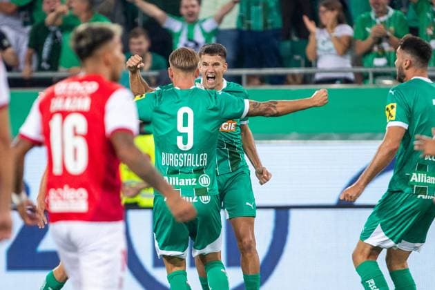 SOCCER - UEFA EL, Rapid vs Braga VIENNA,AUSTRIA,29.AUG.24 - SOCCER - UEFA Europa League, qualification, SK Rapid Wien vs Sporting Club de Braga. Image shows the rejoicing of Guido Burgstaller and Jonas Auer (Rapid).  GEPAxpictures xPhilippxBrem
