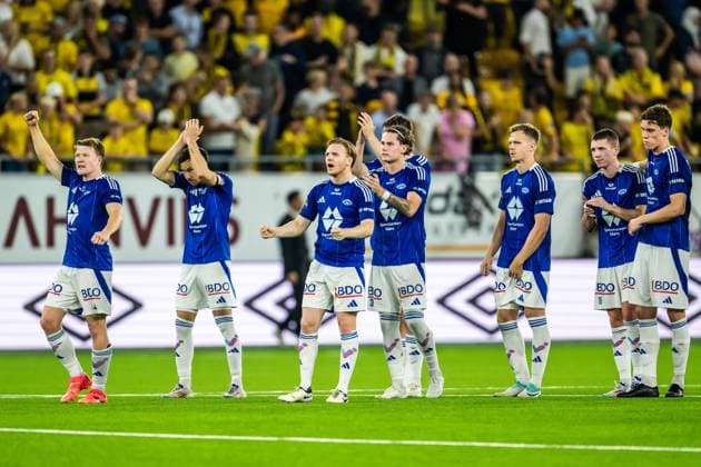 240829 Players of Molde at the penalty shoot out during the UEFA Europa League playoff between Elfsborg and Molde on August 29, 2024 in Boras Photo Jörgen Jarnberger BILDBYRAN COP 112 JJ0394 fotboll football soccer fotball uefa europa league playoff elfsborg molde bbeng  Copyright: JÖRGENxJARNBERGER BB240829JJ047