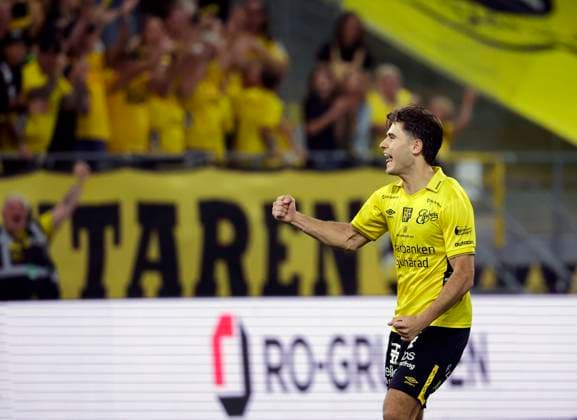 BORAS, SWEDEN 20240829 Elfsborgs Besfort Zeneli celebrates after scoring his penalty during Thursdays Europa League qualifying match between IF Elfsborg and Molde FK at Boras Arena BORAS SWEDEN x9200x  Copyright: xAdamxIhse TTx KVAL EUROPA LEAUE ELFSBORG-MOLDE