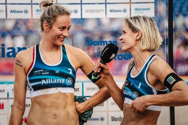 Beach volleyball women Allianz German Beach Tour German Beach Volleyball Championship 2024 29 08 2024 v l Louisa Lippmann and Laura Ludwig in an interview Timmendorfer Strand Ahmann Hager Arena Schleswig Holstein Germany