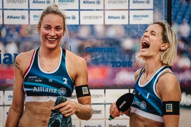 Beach volleyball women Allianz German Beach Tour German Beach Volleyball Championship 2024 29 08 2024 v l Louisa Lippmann and Laura Ludwig in an interview Timmendorfer Strand Ahmann Hager Arena Schleswig Holstein Germany