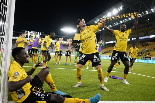 BORAS, SWEDEN 20240829 Elfsborgs Michael Badoo, marksman Niklas Hult and Buhari Ibraim celebrate after Thursdays Europa League qualifying match between IF Elfsborg and Molde FK at Boras Arena BORAS SWEDEN x9200x  Copyright: xAdamxIhse TTx KVAL EUROPA LEAUE ELFSBORG-MOLDE