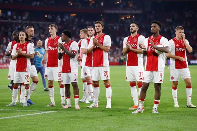 AMSTERDAM, 29-08-2024 , JohanCruyff Arena, Europa League Play Offs, season 2024 2025, Ajax- Jagiellonia Bialystok. Ajax celebrate the win after the game Ajax - Jagiellonia Bialystok  x26143739x Copyright: