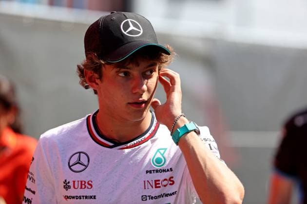 30 08 2024, xsvx, Motorsport FIA Formula 1, Grand Prix of Italy 2024 emspor, v l Kimi Antonelli Mercedes AMG Petronas FIA REGULATIONS PROHIBIT ANY USE OF PHOTOGRAPHS as IMAGE SEQUENCES and or QUASI VIDEO Monza
