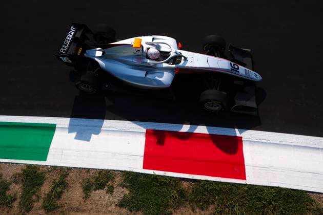 16 SHIELDS Cian (gbr), Hitech Pulse-Eight, Dallara F3 2019, action during the 10th round of the 2024 FIA Formula 3 Championship from August 30 to September 1, 2024 on the Autodromo Nazionale Monza, in Monza, Italy - AUTO - FORMULA 3 2024 - MONZA DPPI Panoramic  240830_R16_ITALIA_DP_EA023581