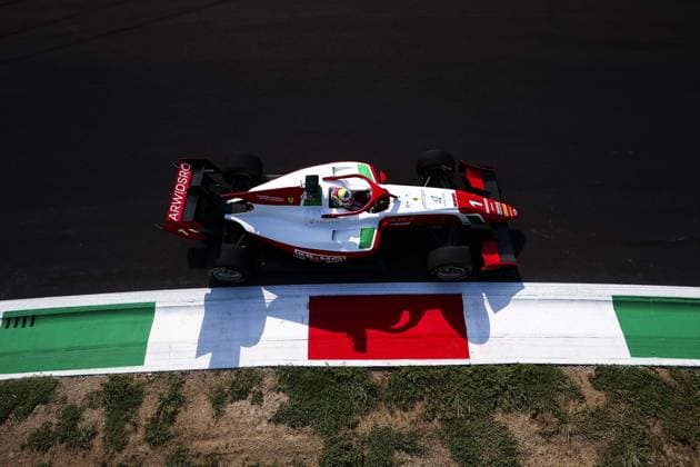 01 BEGANOVIC Dino (swe), Prema Racing, Dallara F3 2019, action during the 10th round of the 2024 FIA Formula 3 Championship from August 30 to September 1, 2024 on the Autodromo Nazionale Monza, in Monza, Italy - AUTO - FORMULA 3 2024 - MONZA DPPI Panoramic  240830_R16_ITALIA_DP_EA023644