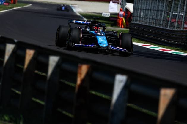 31 OCON Esteban (fra), Alpine F1 Team A524, action during the Formula 1 Pirelli Gran Premio d’Italia 2024, Italian Grand Prix 2024, 16th round of the 2024 Formula One World Championship, WM, Weltmeisterschaft from August 30 to September 1, 2024 on the Autodromo Nazionale Monza, in Monza, Italy - F1 - ITALIAN GRAND PRIX 2024 DPPI Panoramic  240830_R16_ITALIA_DP_FG0O3673