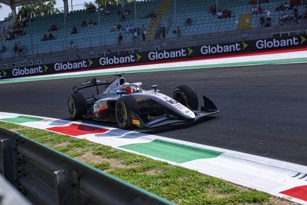 16 CORDEEL Amaury (bel), Hitech Pulse-Eight, Dallara F2 2024, action during the 11th round of the 2024 FIA Formula 2 Championship from August 30 to September 1, 2024 on the Autodromo Nazionale Monza, in Monza, Italy - AUTO - FORMULA 2 2024 - MONZA DPPI Panoramic  240830_R16_ITALIA_DP_XB5_7528