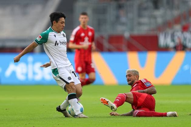 during the 2 Bundesliga match between Fortuna Düsseldorf and Hannover 96 at Merkur Spiel Arena on August 30, 2024 in Düsseldorf, Germany Photo by Oliver Kaelke DeFodi Images during the 2 Bundesliga match between Fortuna Düsseldorf and Hannover 96 at Merkur Spiel Arena on August 30, 2024 in Düsseldorf, Germany Photo by Oliver Kaelke DeFodi Images DFB DFL REGULATIONS PROHIBIT ANY USE OF PHOTOGRAPHS AS IMAGE SEQUENCES AND OR QUASI VIDEO Photo by Oliver Kaelke DeFodi Images Defodi 678 2024 08 30 OK DUSH96 0299 Defodi-678 DFB DFL REGULATIONS PROHIBIT ANY USE OF PHOTOGRAPHS AS IMAGE SEQUENCES AND OR QUASI-VIDEO.