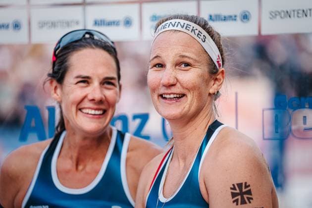 Beach volleyball women Allianz German Beach Tour German Beach Volleyball Championship 2024 30 08 2024 v l Kira Walkenhorst and Isabel Schneider after the last game of their careers Timmendorfer Strand Ahmann Hager Arena Schleswig Holstein Germany
