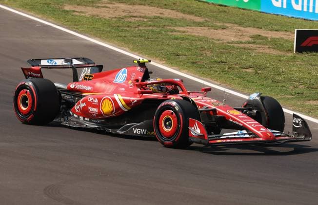- Formula 1 - Formula 1 - Pirelli Gran Premio d Italia 2024 - Practice 1 and Practice 2 Monza- F1 Italy Grand Prix Formula 1 Monza Practrice Day 1 55 Carlos Sainz Team Scuderia Ferrari F1 Monza Italy  Copyright: xIPAxSport ABACAx