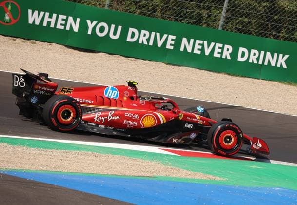 - Formula 1 - Formula 1 - Pirelli Gran Premio d Italia 2024 - Practice 1 and Practice 2 Monza- F1 Italy Grand Prix Formula 1 Monza Practrice Day 1 55 Carlos Sainz Team Scuderia Ferrari F1 Monza Italy  Copyright: xIPAxSport ABACAx