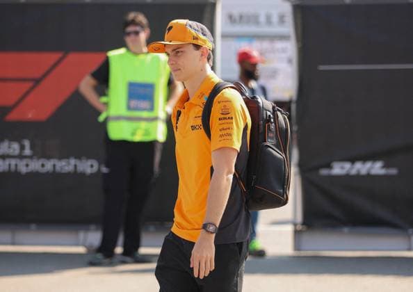 - Formula 1 - Formula 1 - Pirelli Gran Premio d Italia 2024 - Practice 1 and Practice 2 Monza- F1 Italy Grand Prix Formula 1 Monza Practrice Day 1 81 Oscar Piastri Team McLaren F1 Monza Italy  Copyright: xIPAxSport ABACAx